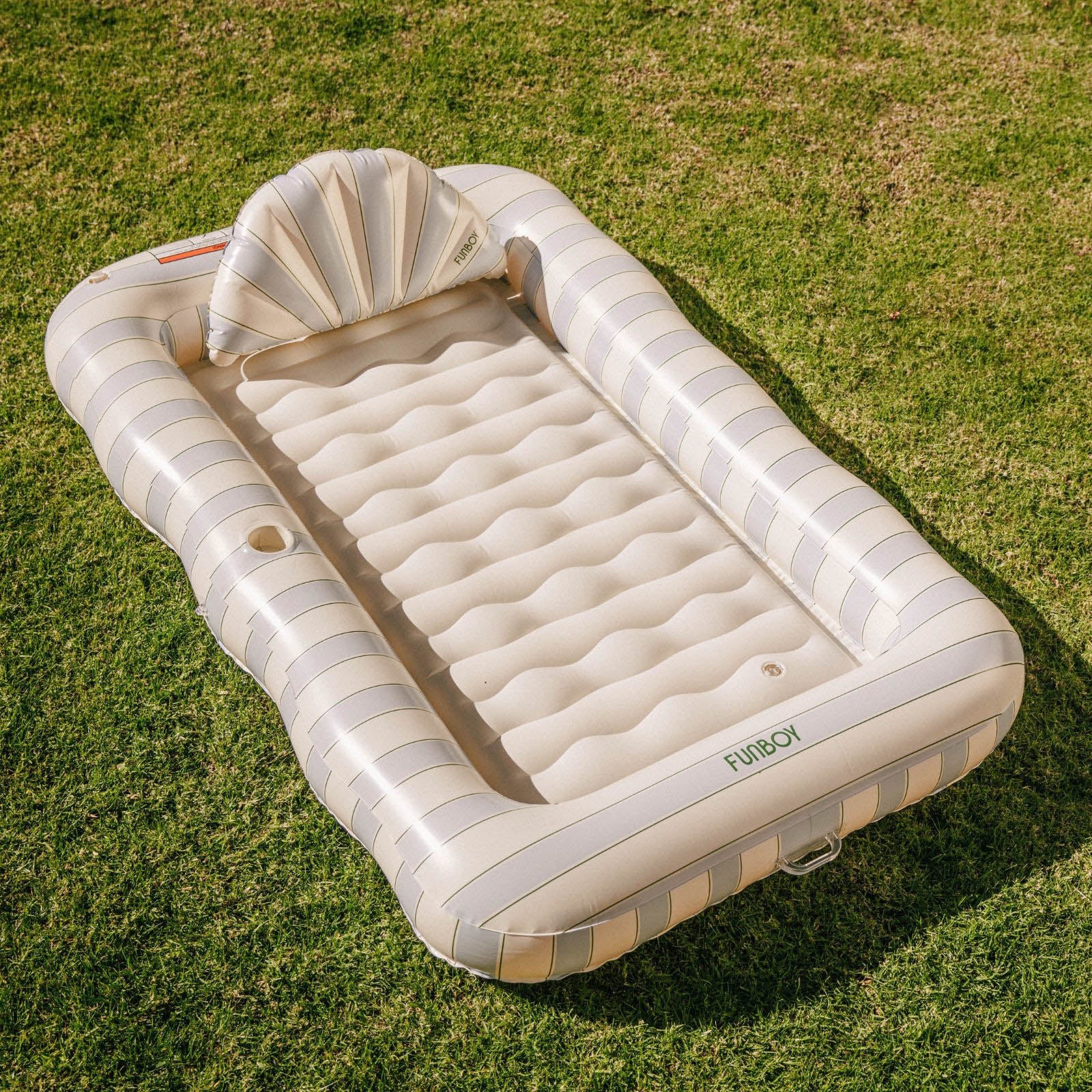 Blue + Green Tanning Bundle. Tanning Lounger + Tube | Funboy Sale